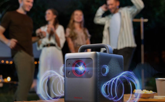 Best Outdoor Projector for Daylight and How to Choose