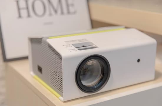 Quiet Projector: Types & Recommendations