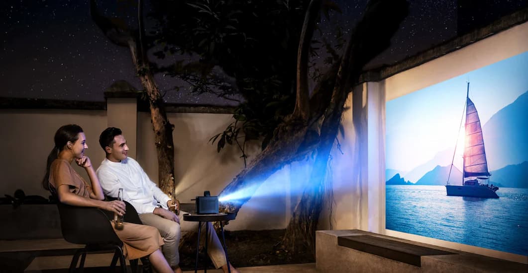 Screen Mirroring Projector to Elevate your Presentations Nebula